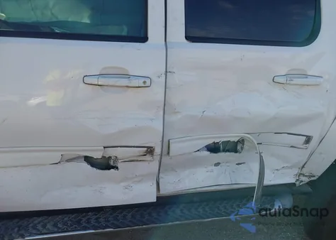 2012 Chevrolet Suburban 1500 Lt from USA, damaged, VIN 1GNSKJE74CR256132